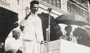 savarkar biography in hindi, ,Savarkar jayanti ,veer savarkar and mahatma gandhi,savarkar quotes in hindi,Savarkar jayanti 2021,savarkar freedom fighter,veer savarkar collector,Savarkar Punishment of Cellular Jail,Veer Savarkar Revolutionary life in hindi,veer savarkar quotes,savarkar jayanti 2021,savarkar books