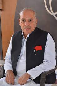 pushpraj jain biography,who is pushpraj jain,pushpraj jain akhilesh yadav ,pushpraj jain mlc owner of which business, pampi jain Biography,pushpraj jain samajvadi perfume