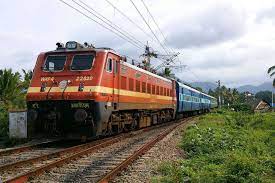 वैशाली में रेलवे की राजस्व आय में 76% की वृद्धि : रेलवे ने आरक्षित यात्री खंड में 50% का इजाफा, अनारक्षित यात्री खंड में 422% की बढ़ोतरी