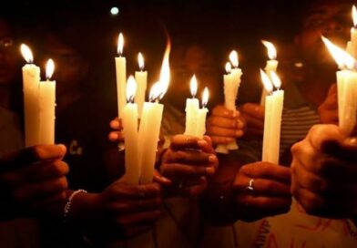 मध्यप्रदेश के डाक्टरों के समर्थन में रिम्स जेडीए ने निकाला कैंडल मार्च