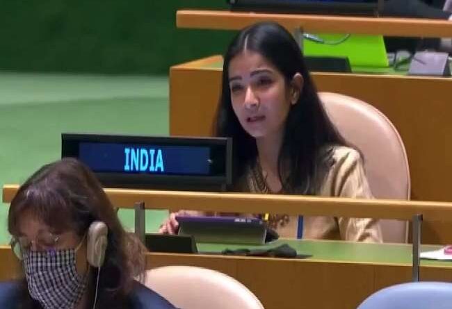 Sneha Dubey Biography,स्नेहा दुबे जीवनी,स्नेहा दुबे जीवन परिचय,स्नेहा दुबे कोन हैं ? ,sneha dubey ifs rank,sneha dubey wikipedia in hindi, स्नेहा दुबे विकिपीडिया