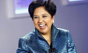 indra nooyi biography in hindi,इंदिरा नूयी की जीवनी,इंदिरा नूयी जीवन परिचय,indra nooyi kon hai,इंदिरा नूयी कोन है,indra nooyi education,indra nooyi hucband,indra nooyi family,indra nooyi daughters,indra nooyi net worth,indra nooyi salary