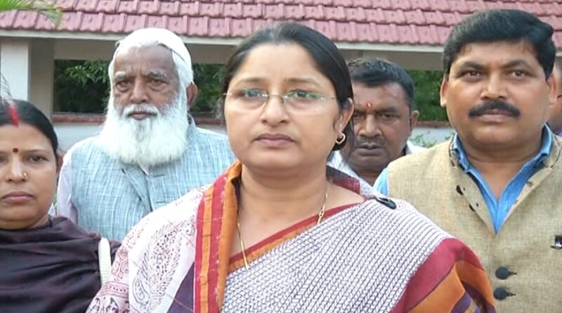 annapurna devi koderma biography,annapurna devi koderma rjd biography,annapurna devi koderma husband,annapurna devi minister biography ,annapurna devi minister photo,annapurna devi mp contact number,annapurna devi education minister biography