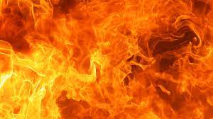 दुकान में लगी आग, पांच अन्य दुकानों में फैली :  मौके पर पहुंची दमकल विभाग की गाड़ियों ने आग पर पाया काबू