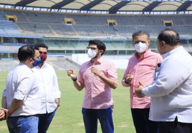आदित्य ठाकरे ने वानखेड़े स्टेडियम का दौरा किया, आईपीएल तैयारियों का जायजा लिया