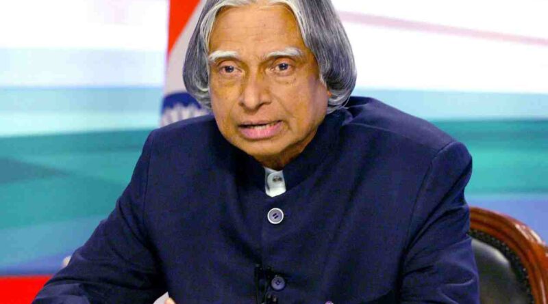 APJ Abdul Kalam Death Anniversary Quotes in Hindi ,APJ Abdul Kalam Death Anniversary Wishes in Hindi,APJ Abdul Kalam Death Anniversary Status in Hindi,APJ Full Form in Abdul Kalam Name ,एपीजे अब्दुल कलाम पुण्यतिथि