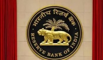 ट्रेजरी बिलों के जरिए ₹2.99 लाख करोड़ जुटाएगी केंद्र सरकार : RBI के परामर्श से अक्टूबर-दिसंबर 2026 तिमाही का नीलामी कैलेंडर जारी ट्रेजरी बिलों के जरिए ₹2.99 लाख करोड़ जुटाएगी केंद्र सरकार : RBI के परामर्श से अक्टूबर-दिसंबर 2026 तिमाही का नीलामी कैलेंडर जारी