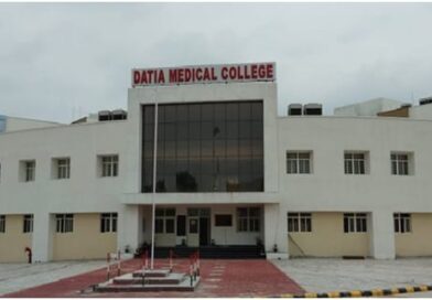 मेडिकल कॉलेज में बवाल : बंद कमरे में अटेंडर ने किया आत्महत्या का प्रयास, डॉक्टरों पर मारपीट के लगाए आरोप !