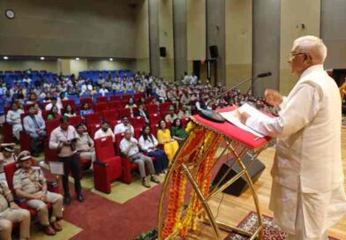 उत्कृष्ट कार्य, कर्तव्यबोध और जनसेवा का प्रतीक है पदक : राज्यपाल पटेल , राजभवन में राष्ट्रपति पदक प्राप्त पुलिस अधिकारियों का हुआ सम्मान समारोह