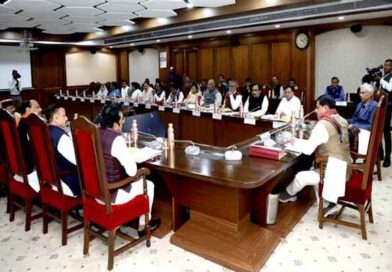 मंत्रि-परिषद बैठक में कई अहम फैसले : सड़क निर्माण, पोषण योजनाएं, विधि शिक्षा और कृषि मौसम नेटवर्क को मिली मंजूरी