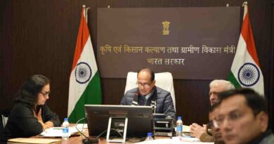 कृषि योजनाओं की समीक्षा बैठक : बजट उपयोग में लापरवाही पर केंद्र सरकार का सख्त रुख, राज्यों को समयसीमा का अल्टीमेटम कृषि योजनाओं की समीक्षा बैठक : बजट उपयोग में लापरवाही पर केंद्र सरकार का सख्त रुख, राज्यों को समयसीमा का अल्टीमेटम