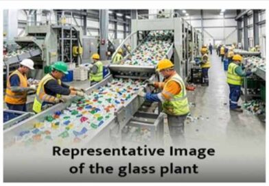 कचरे से कारीगरी तक : गाज़ियाबाद में ‘काँच’ बना कमाई और स्वच्छता का जरिया,ग्लास अपसायक्लिंग सेंटर से ‘वेस्ट टू बेस्ट’ की मिसाल, महिलाओं को मिला रोजगार !