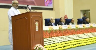 ‘महान शक्ति के साथ बड़ी जिम्मेदारी’ : सिविल सेवा दिवस पर उपराष्ट्रपति का संदेश, सुशासन में विशेषज्ञता और ईमानदारी पर जोर