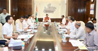 जनकल्याण पर सीएम का फोकस : अधिकारियों को फील्ड में उतरने के निर्देश, गांवों में रात्रि विश्राम करें; छोटे किसानों की गेहूं खरीदी को दें प्राथमिकता