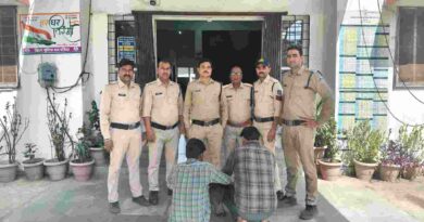 CCTV की नजर से बच न सके लुटेरे : ऑटो में बुजुर्ग से झपटमारी करने वाले गिरोह का खुलासा, झांसी से दो आरोपी गिरफ्तार