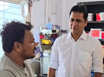 प्रेमिका ने रखी शर्त : कहा- अगर करते हो सच्चा प्यार तो कलेक्टर से मिलकर दिखाओ,  तबीयत बिगड़ने पर हुआ बेहोश, अस्पताल में होश आया तो सामने खड़े मिले कलेक्टर साहब!