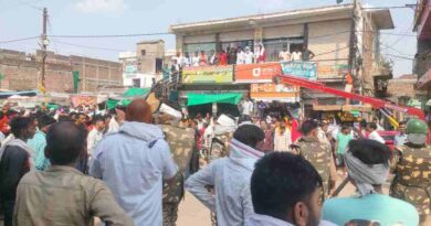 सिंध नदी में मिला ट्रैक्टर चालक का शव : हत्या की आशंका पर भड़के परिजन; सड़क जाम कर कार्रवाई की मांग