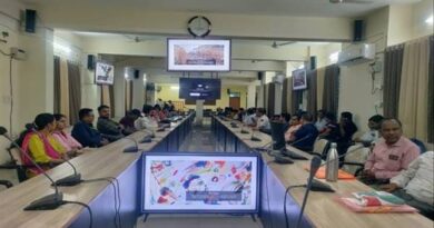 दतिया उपचुनाव में चुनावी रण तैयार : मैदान में प्रशासन भी एक्टिव, युवाओं ने संभाला जागरूकता का मोर्चा, फ्लैग मार्च से सुरक्षा का संदेश !