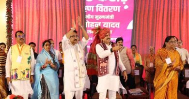 CM मोहन यादव का बड़ा ऐलान : स्व-सहायता समूहों को ₹300 करोड़ का ऋण, 14 हजार रोजगार के अवसरों का दावा; 29 विकास कार्यों का भूमि-पूजन