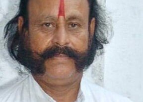 दतिया के चुनावी रण में ‘चंबल के पूर्व डकैत’ की एंट्री : कांग्रेस के लिए मलखान सिंह ने मांगे वोट, बोले- गोलियों से नहीं डरे तो किसी दबाव से क्यों डरें ! दतिया के चुनावी रण में ‘चंबल के पूर्व डकैत’ की एंट्री : कांग्रेस के लिए मलखान सिंह ने मांगे वोट, बोले- गोलियों से नहीं डरे तो किसी दबाव से क्यों डरें !