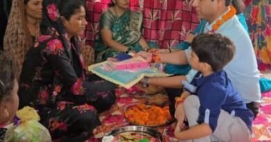 रक्षाबंधन : जिला जेल में 575 बहनों ने भाइयों को बांधी राखी, कलेक्टर ने परिवार संग बस्ती में मनाया त्योहार