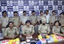 दतिया पुलिस का ‘ऑपरेशन रिकवरी’: 12 घंटे में सुलझी 22 लाख की सनसनीखेज चोरी; 8.60 लाख कैश व जेवरात बरामद, मोबाइल चोरी का आरोपी भी दबोचा